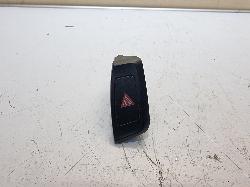 27600
