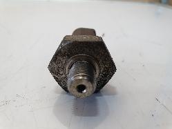 37072