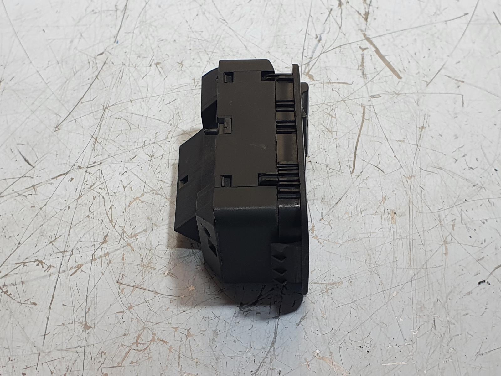 View Auto part Pwr Dr Wind Switch Ford Falcon 2006
