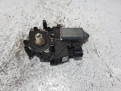 51662