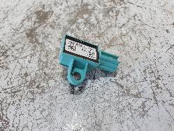 52096