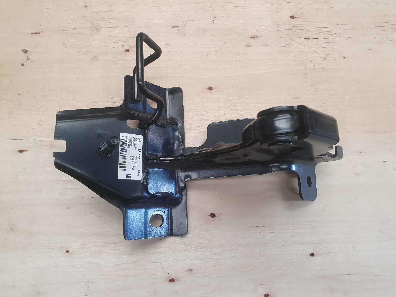 View Auto part Misc Mercedes A Class 2014