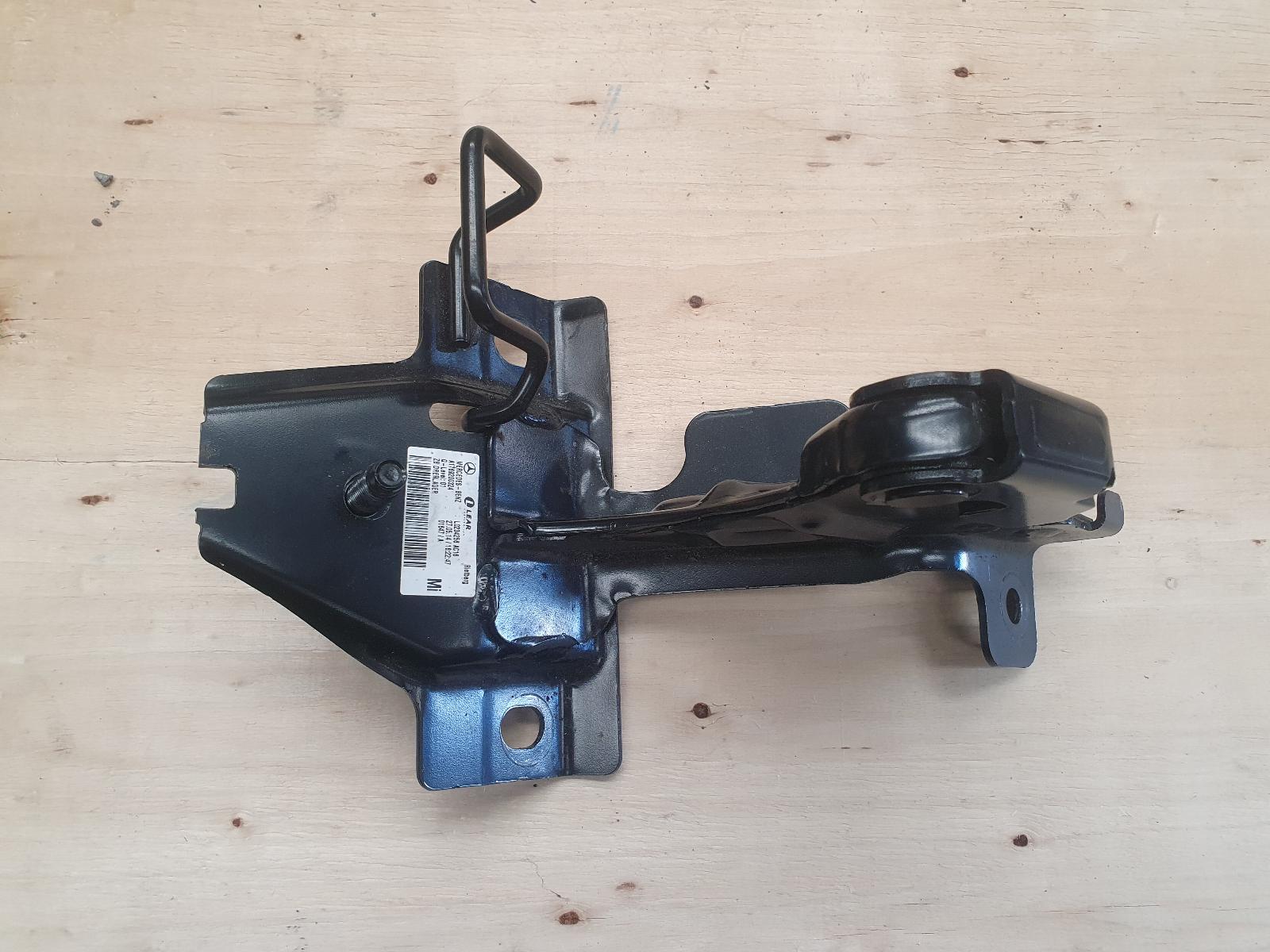 View Auto part Misc Mercedes A Class 2014