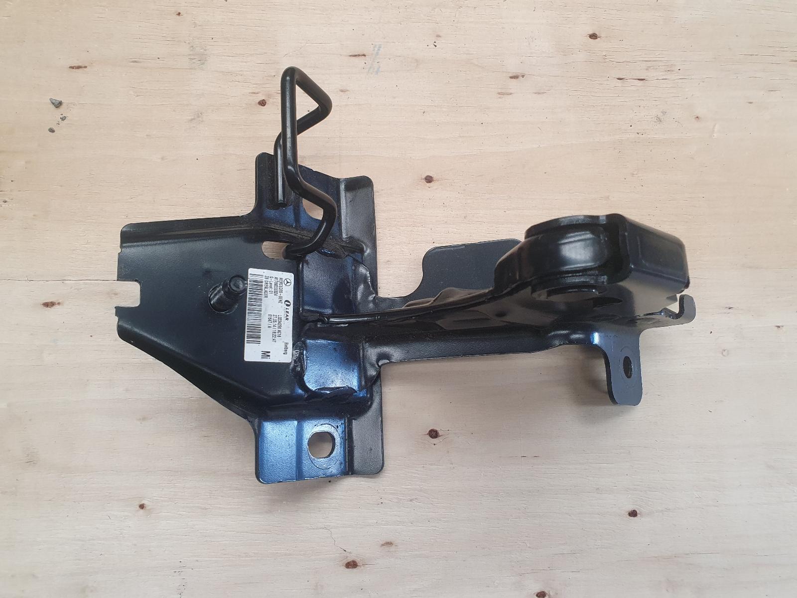 View Auto part Misc Mercedes A Class 2014