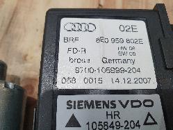 112646