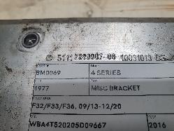 123818
