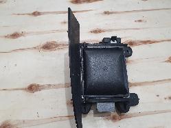 121752