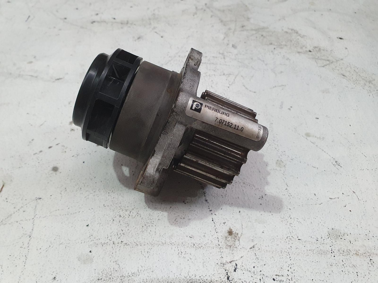 View Auto part Water Pump Volkswagen Caddy 2009