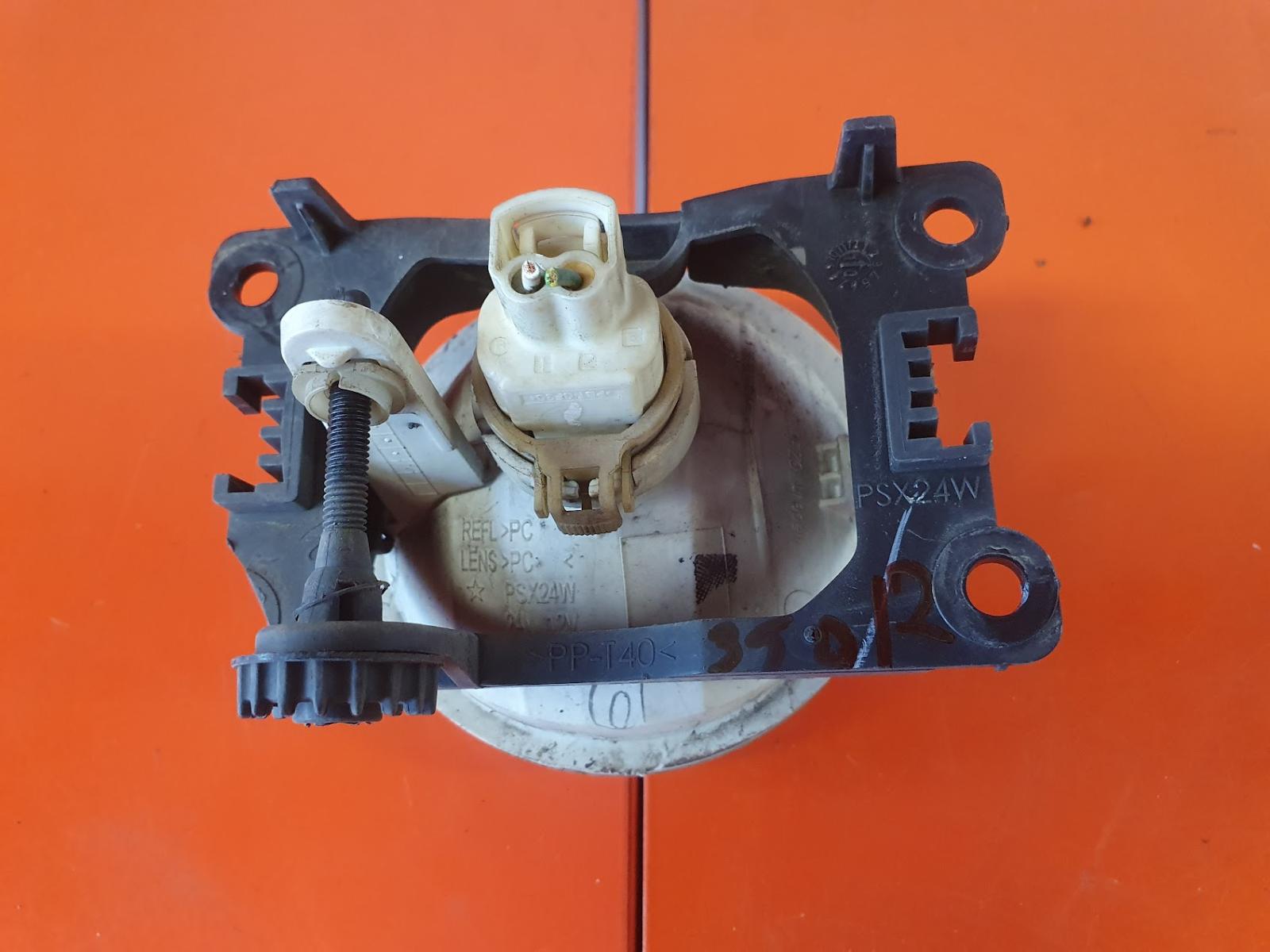 View Auto part Right Indicator/Fog/Side Peugeot 207 2010