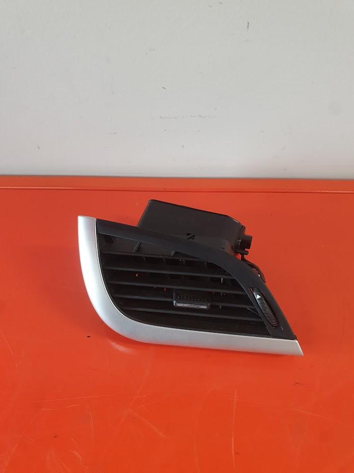 View Auto part Misc Peugeot 207 2010