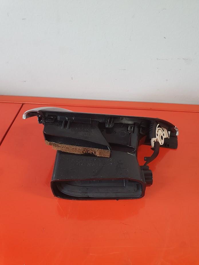 View Auto part Misc Peugeot 207 2010