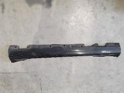 195700