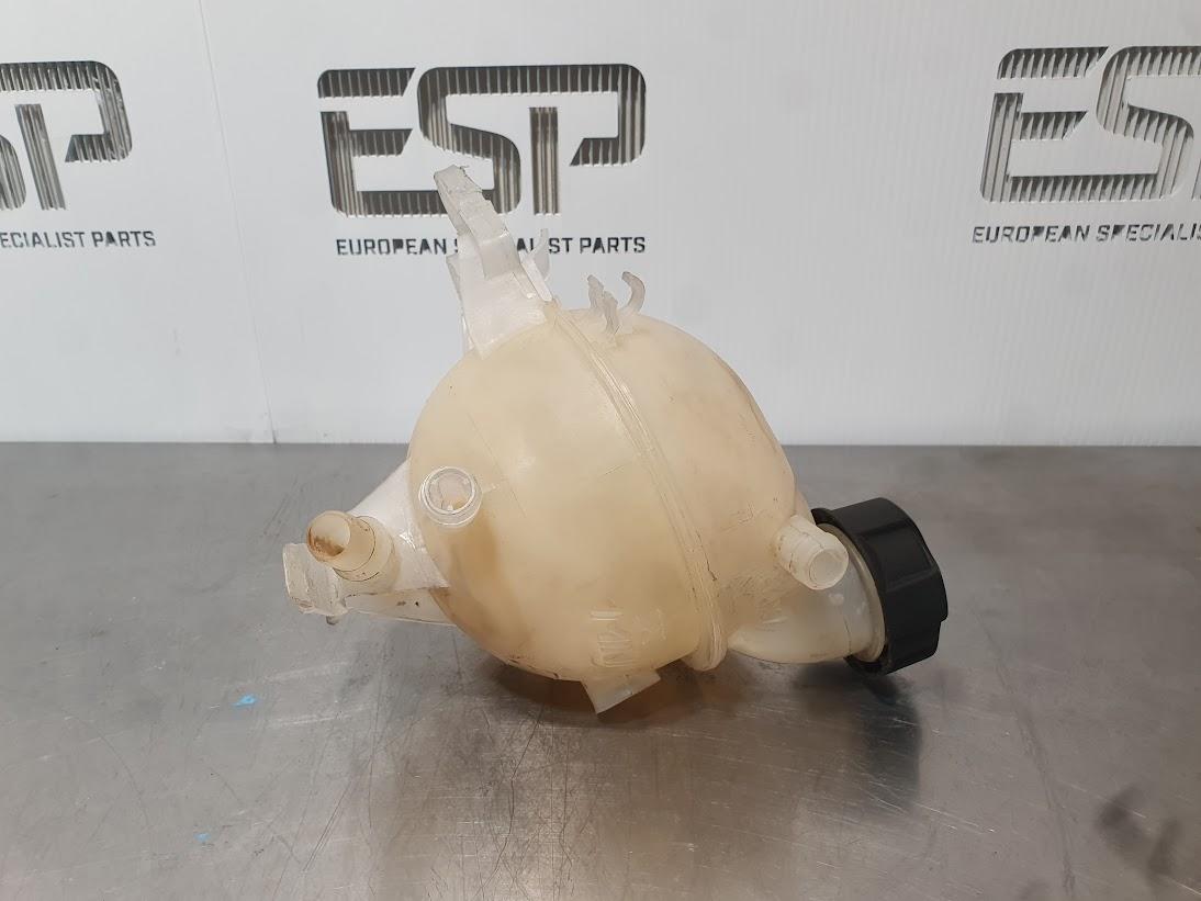 View Auto part Overflow Bottle Peugeot 207 2010