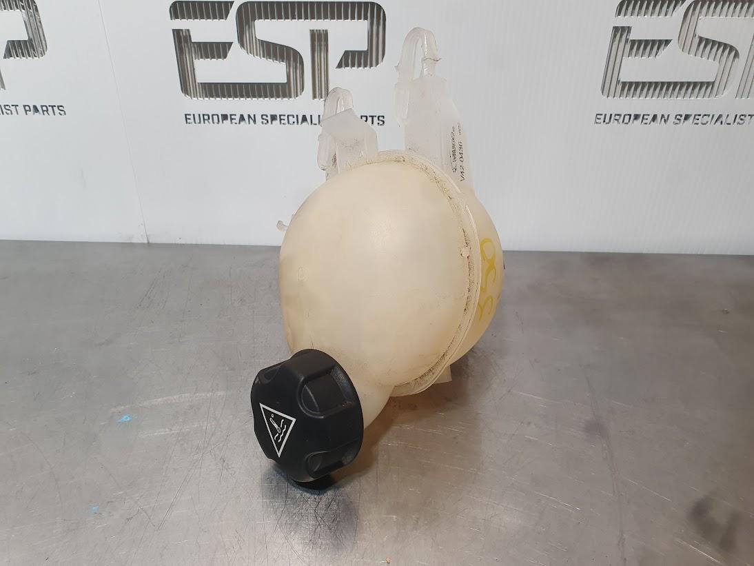 View Auto part Overflow Bottle Peugeot 207 2010