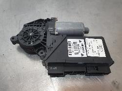 216092