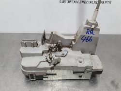 216320