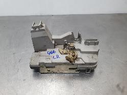 216832