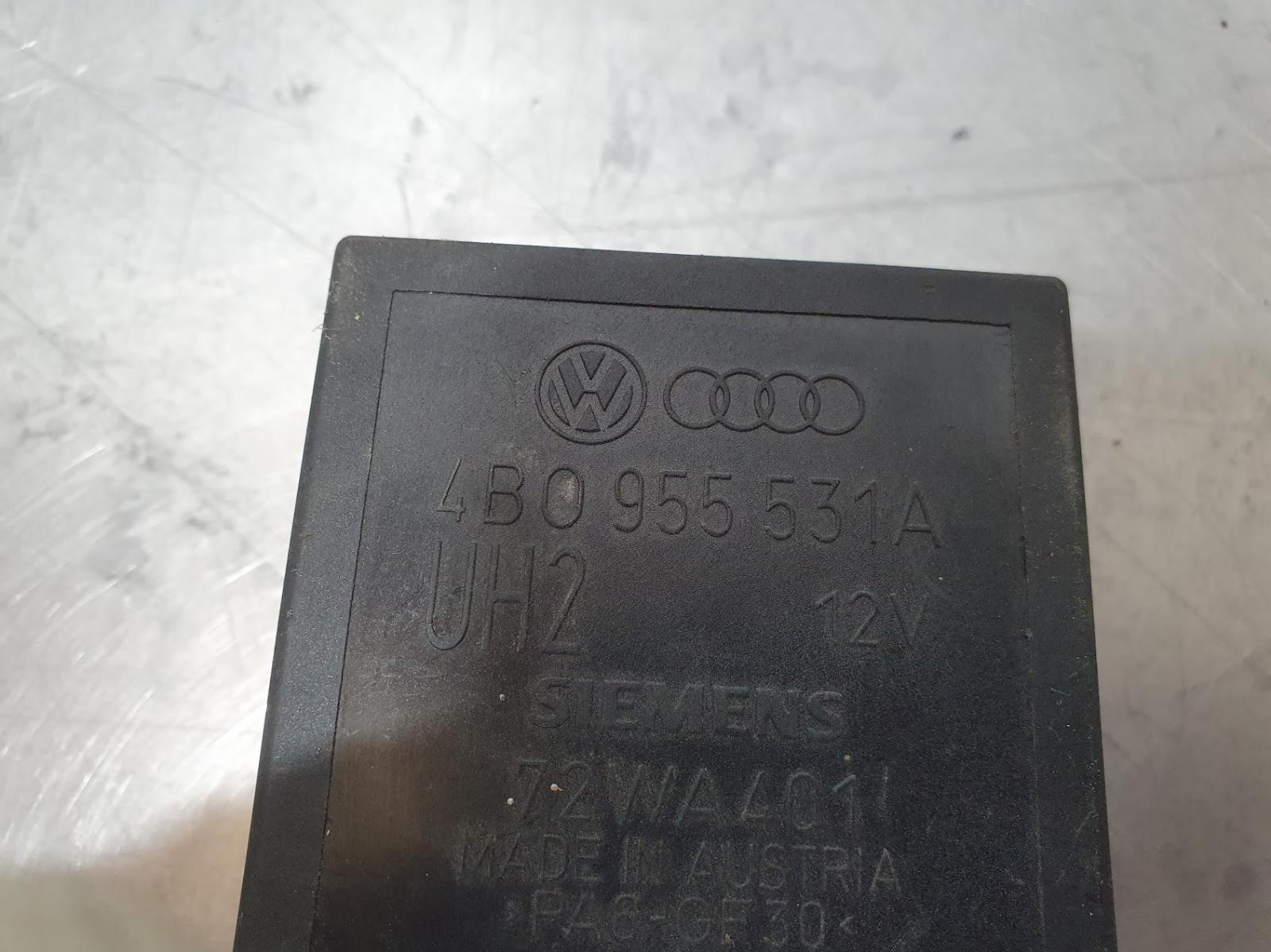 AUDI A4 WIPER RELAY SERIES 1 08/95-06/01, 4B0955531A - espspares.com.au