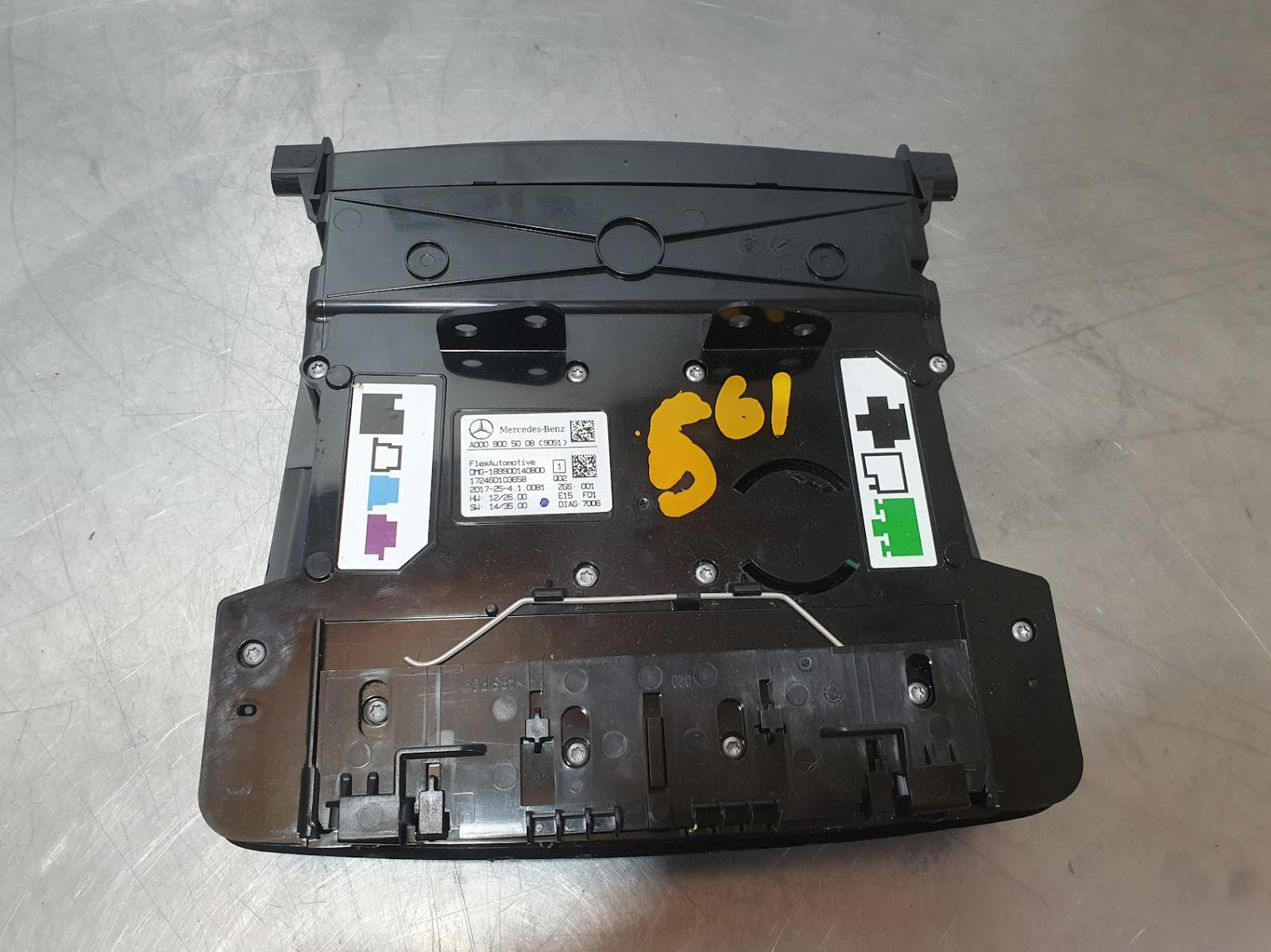 View Auto part Courtesy Light Mercedes Cla Class 2017