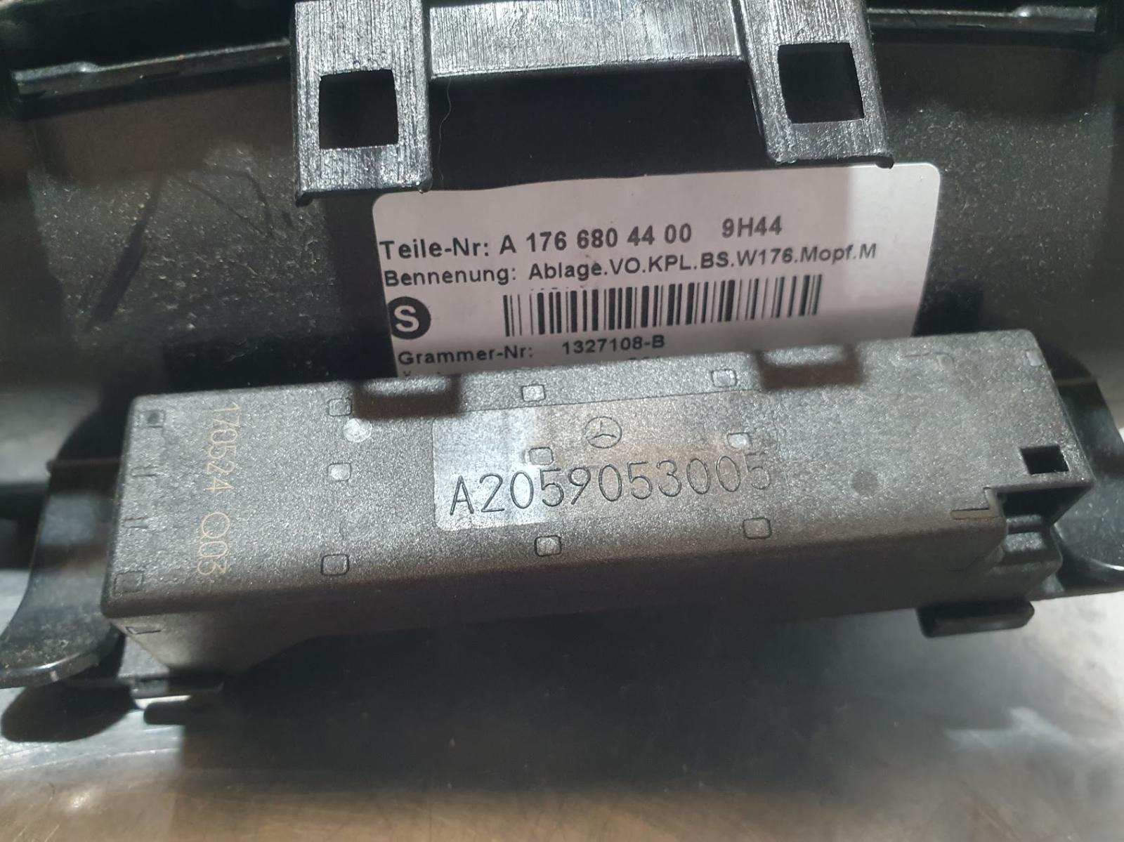 View Auto part Ashtray Mercedes Cla Class 2017