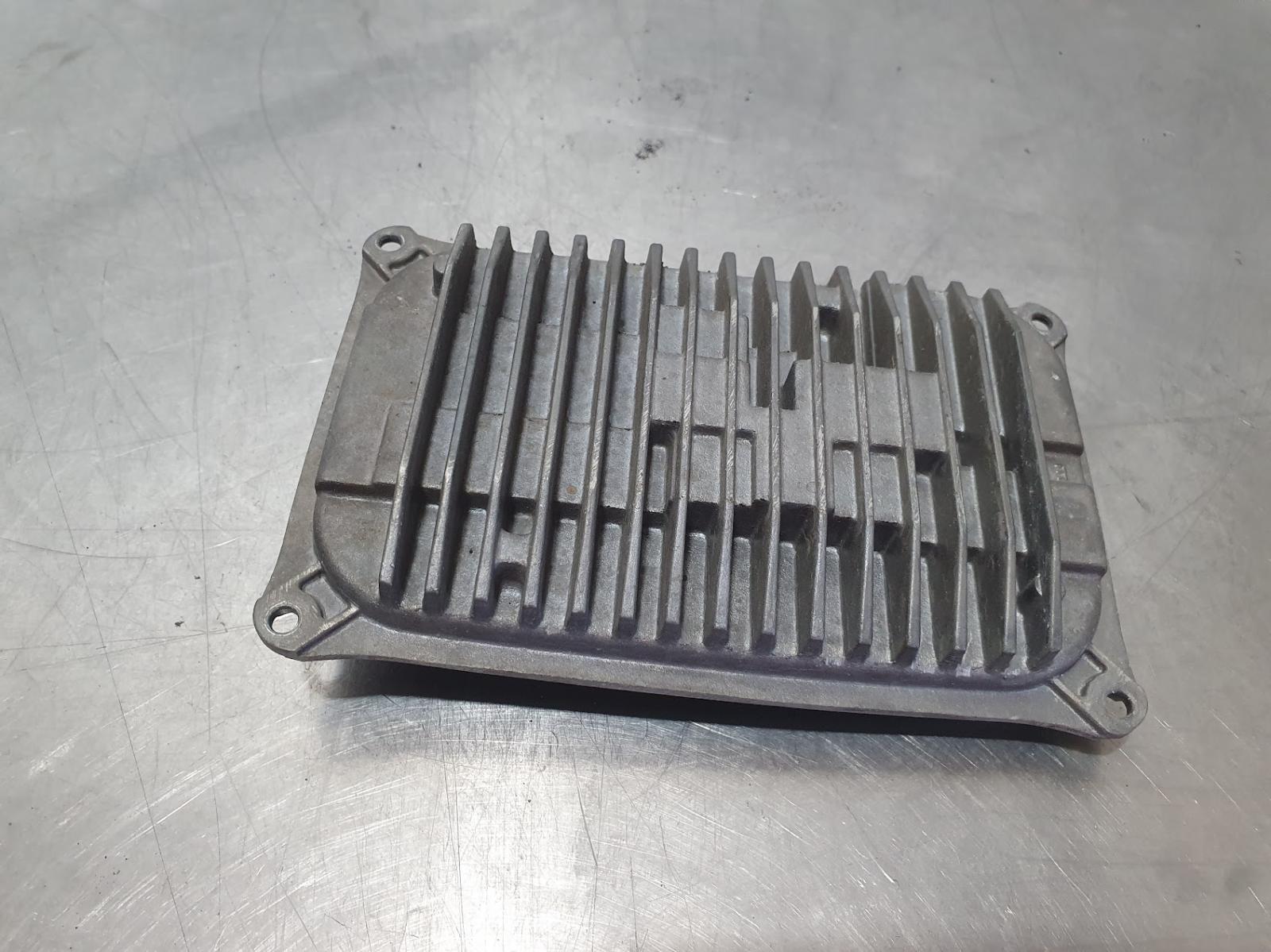 View Auto part Misc Switch/Relay Mercedes Cla Class 2017