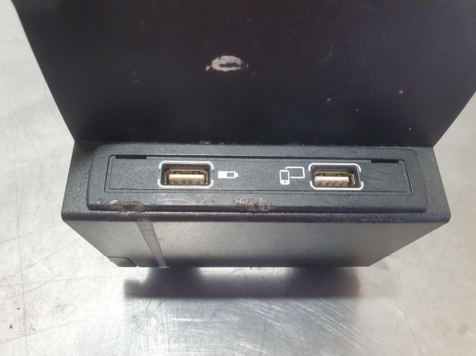 View Auto part Misc Switch/Relay Mercedes Cla Class 2017