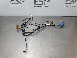 250032
