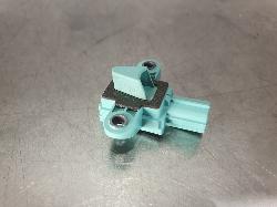 251656