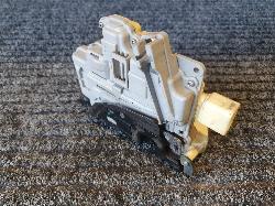 251718