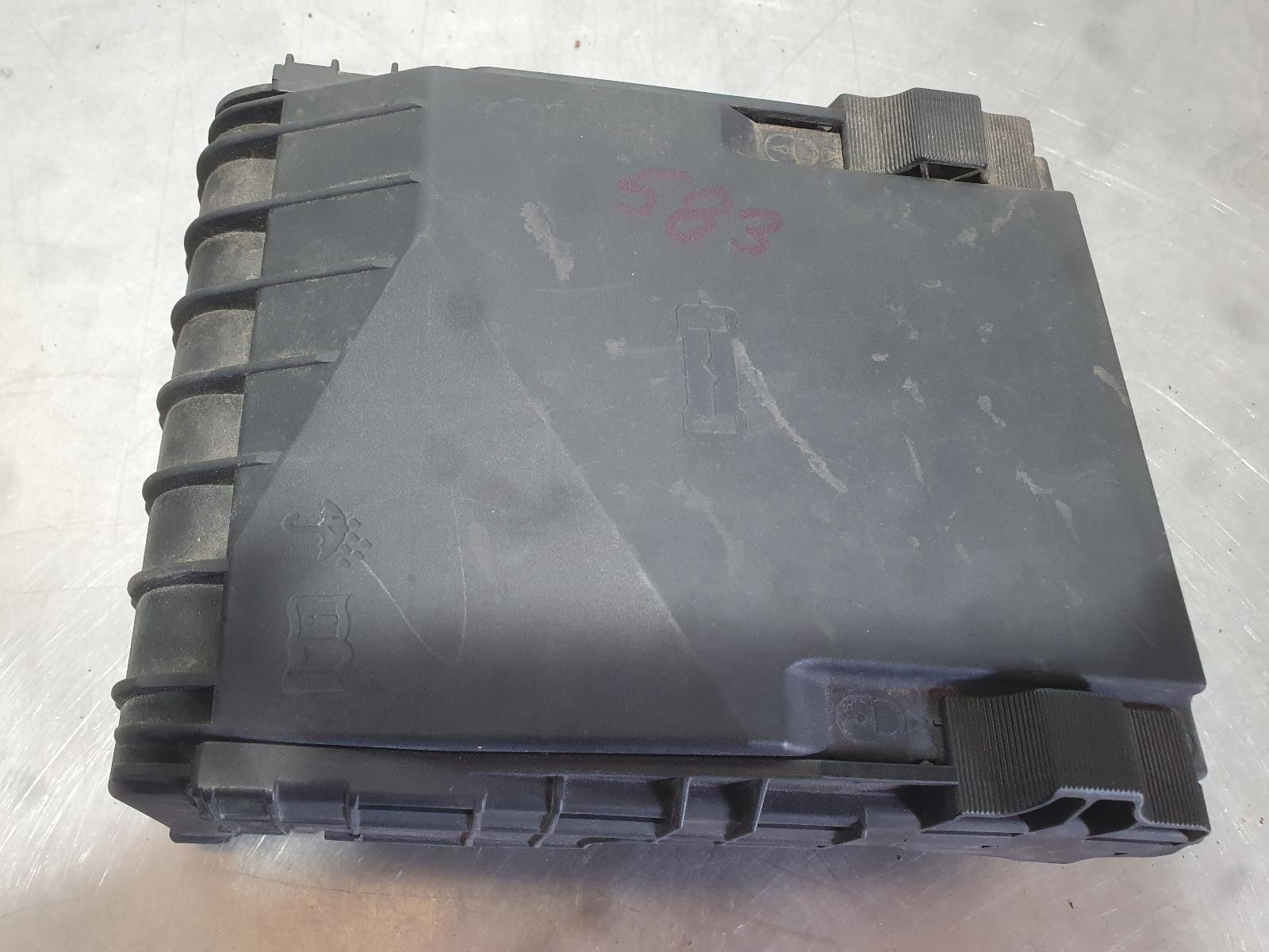 2013 Volkswagen Golf Fuse Box View Auto part Fuse Box Volkswagen Golf 2013
