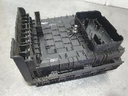 View Auto part Fuse Box Volkswagen Golf 2013