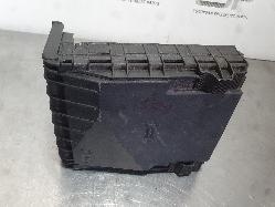 View Auto part Fuse Box Volkswagen Golf 2013