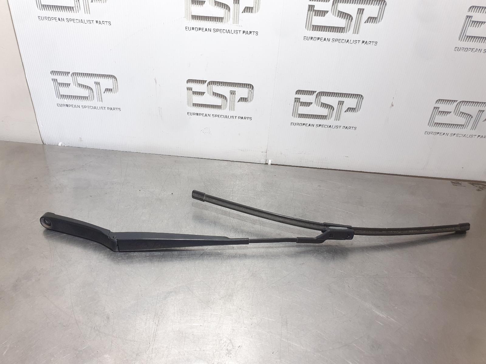 2013 Volkswagen Golf Wiper Arm View Auto part Wiper Arm Volkswagen Golf 2013
