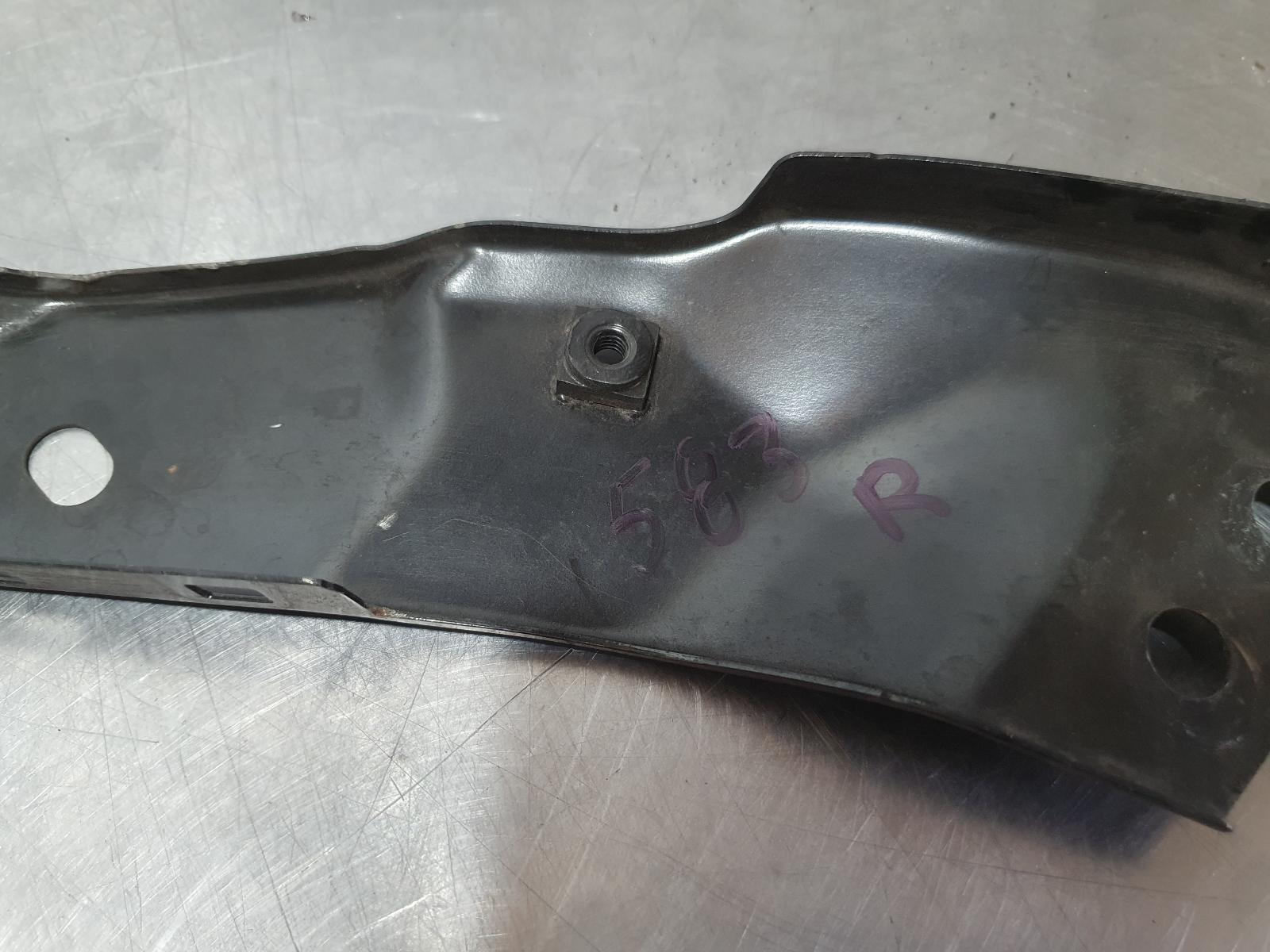 2013 Volkswagen Golf Misc Bracket View Auto part Misc Bracket Volkswagen Golf 2013