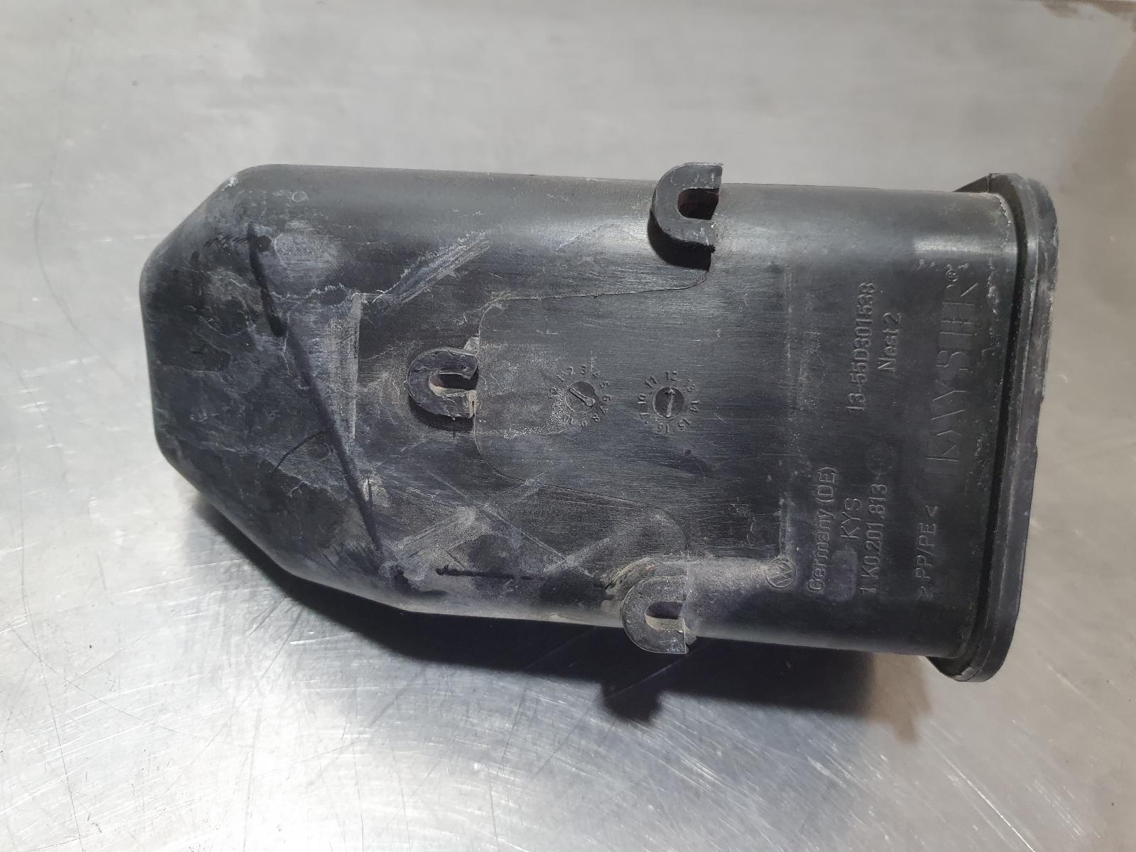 View Auto part Misc Volkswagen Golf 2013