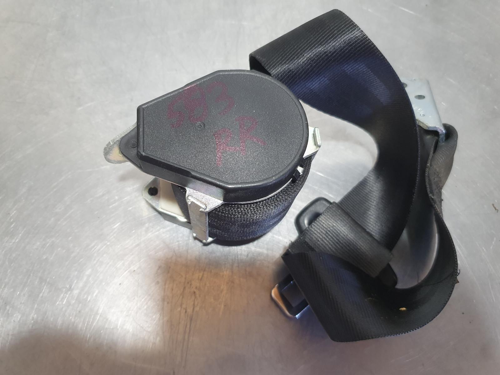2013 Volkswagen Golf Seatbelt/Stalk View Auto part Seatbelt/Stalk Volkswagen Golf 2013