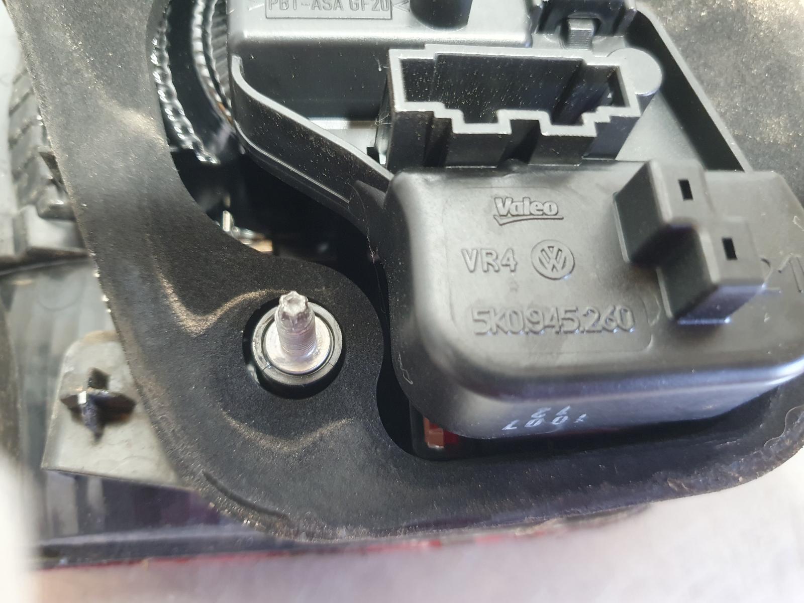 2013 Volkswagen Golf Rear Garnish View Auto part Rear Garnish Volkswagen Golf 2013
