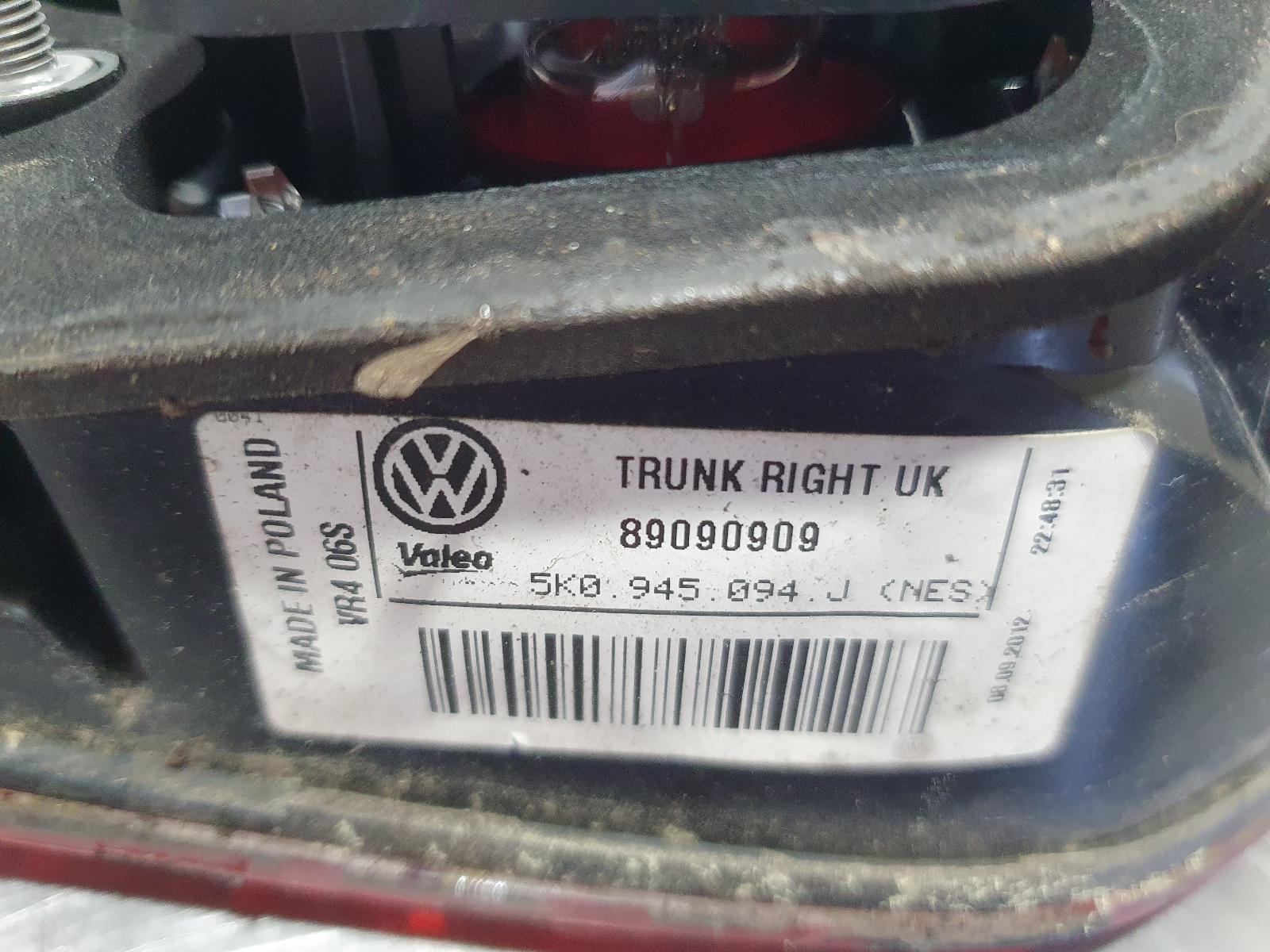 2013 Volkswagen Golf Rear Garnish View Auto part Rear Garnish Volkswagen Golf 2013