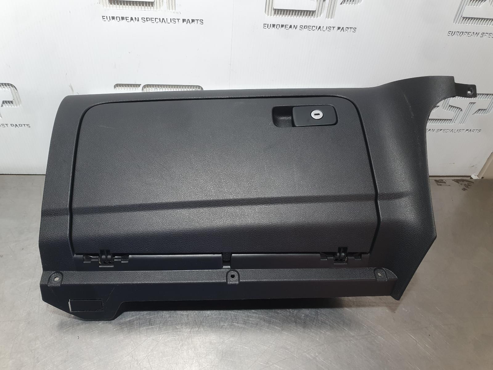 View Auto part Glove Box Volkswagen Golf 2013