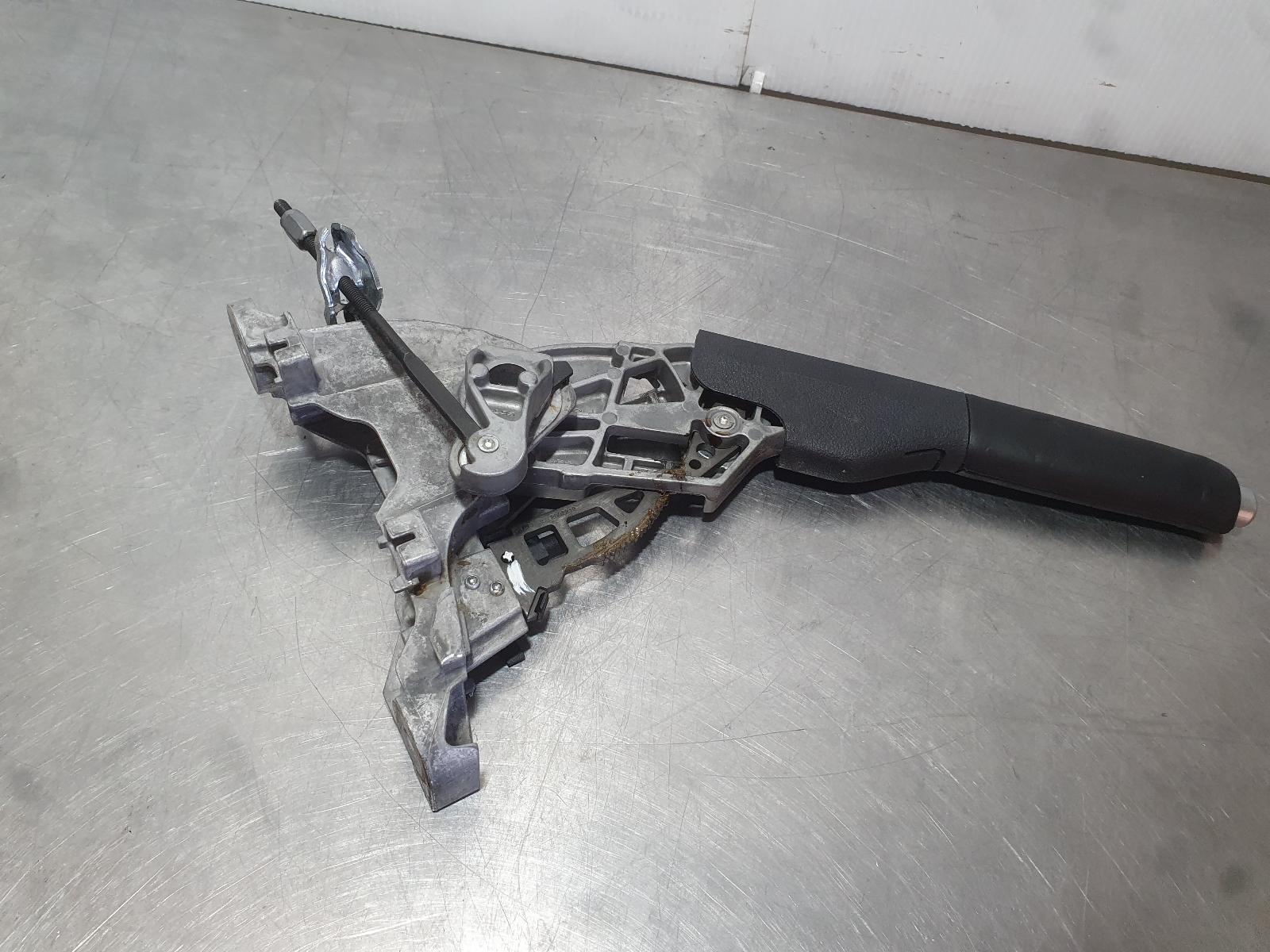 2013 Volkswagen Golf Handbrake Lever View Auto part Handbrake Lever Volkswagen Golf 2013