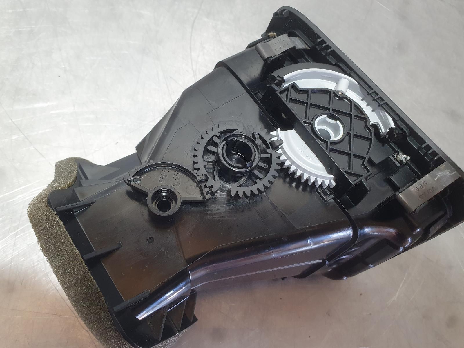 View Auto part Trim Panel Volkswagen Golf 2013