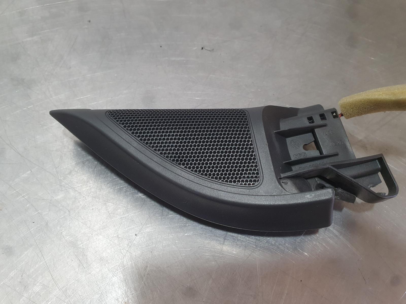 View Auto part Trim Panel Volkswagen Golf 2013