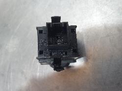 View Auto part Misc Switch/Relay Volkswagen Golf 2013