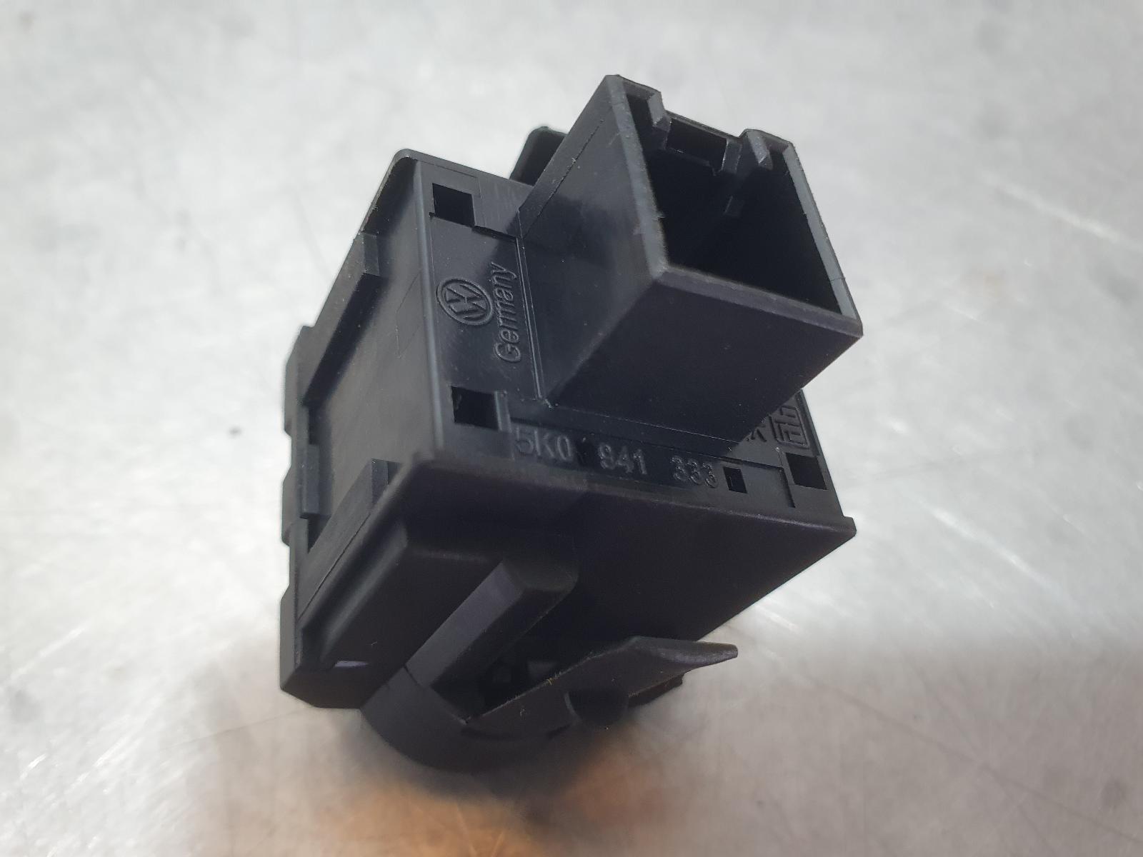 2013 Volkswagen Golf Misc Switch/Relay View Auto part Misc Switch/Relay Volkswagen Golf 2013