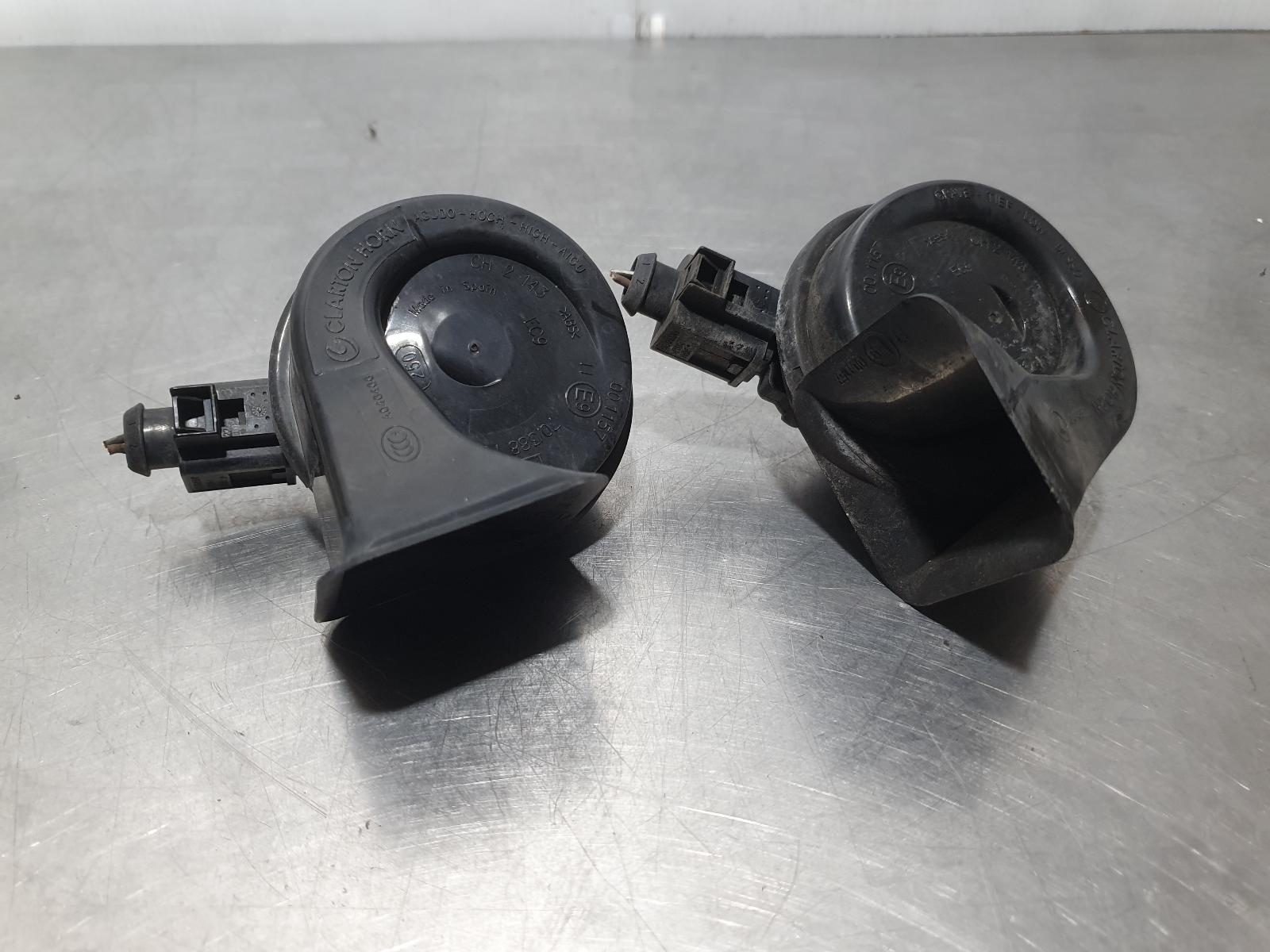 2013 Volkswagen Golf Horn View Auto part Horn Volkswagen Golf 2013