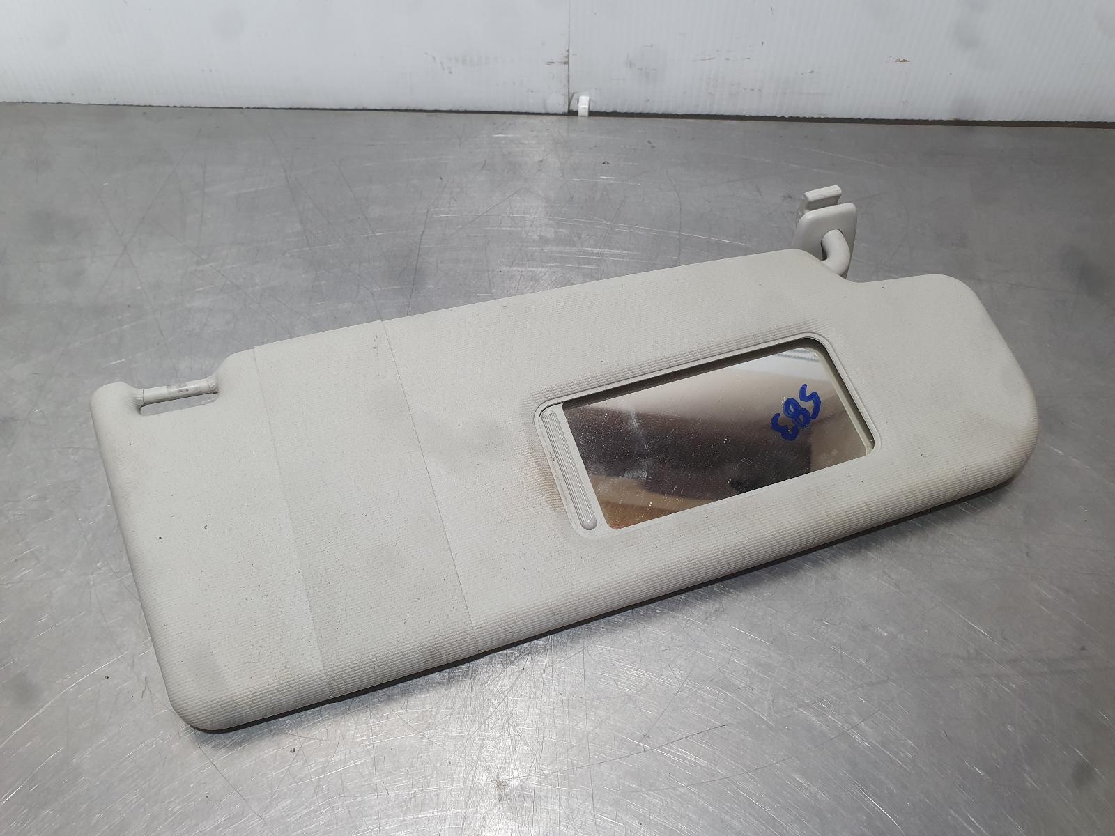 2013 Volkswagen Golf Sunvisor View Auto part Sunvisor Volkswagen Golf 2013