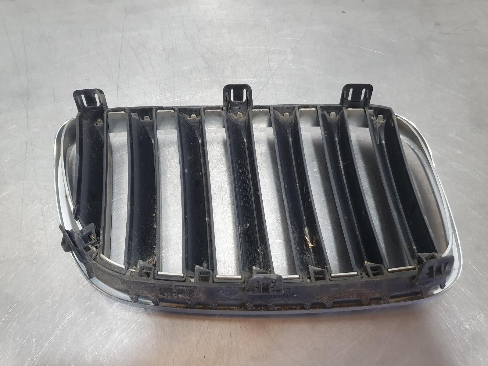 View Auto part Grille Bmw X3 2008
