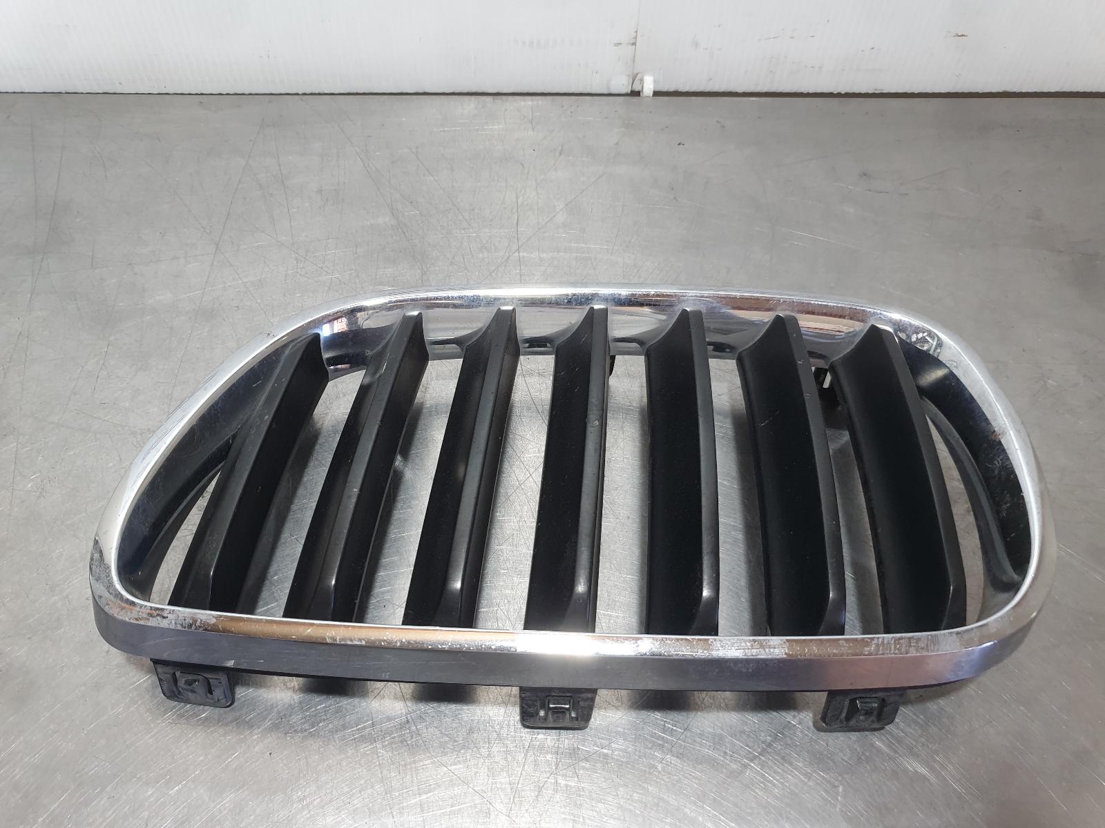 View Auto part Grille Bmw X3 2008