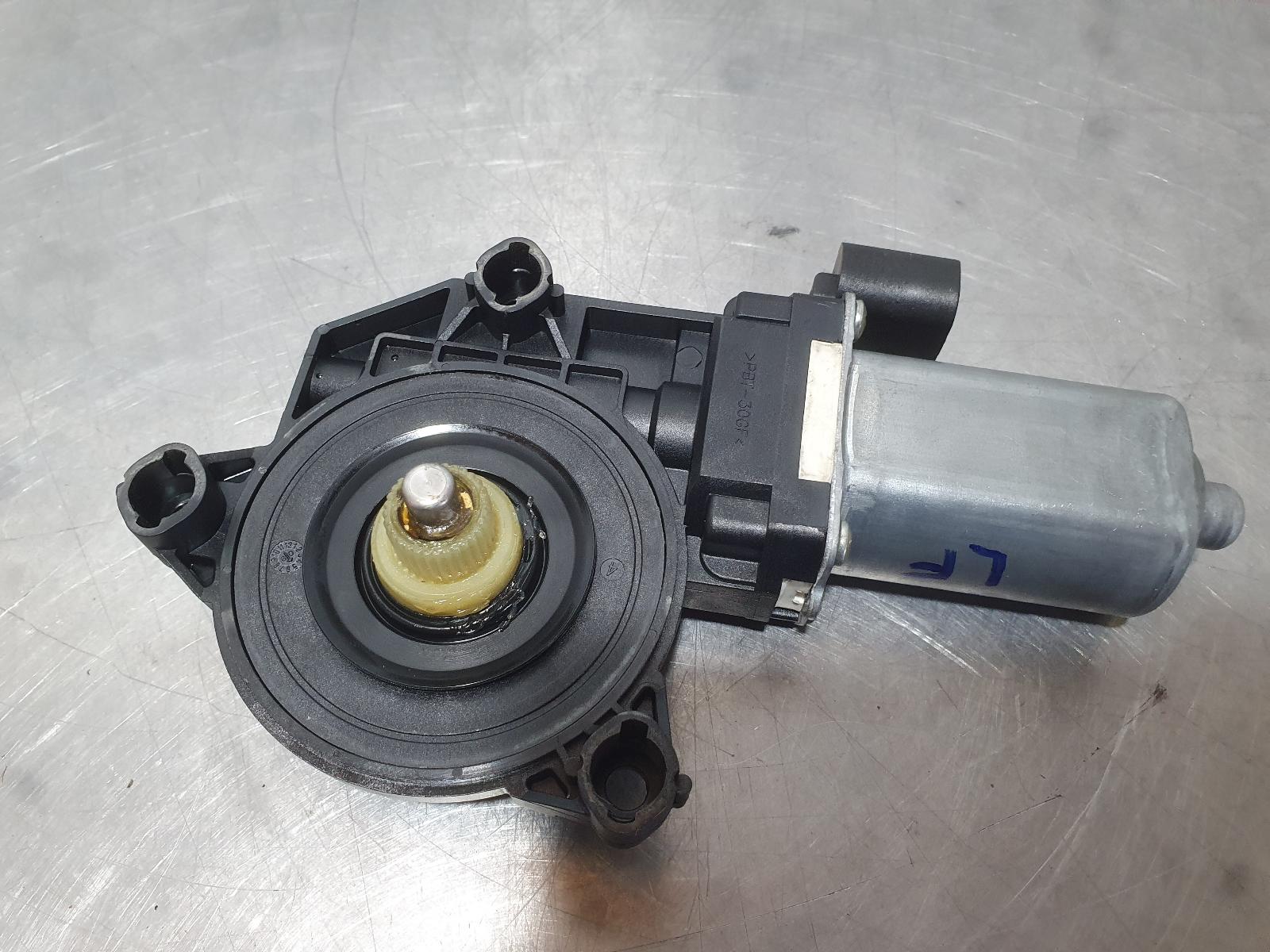 View Auto part Left Front Window Reg/Motor Alfa Romeo 159 2010