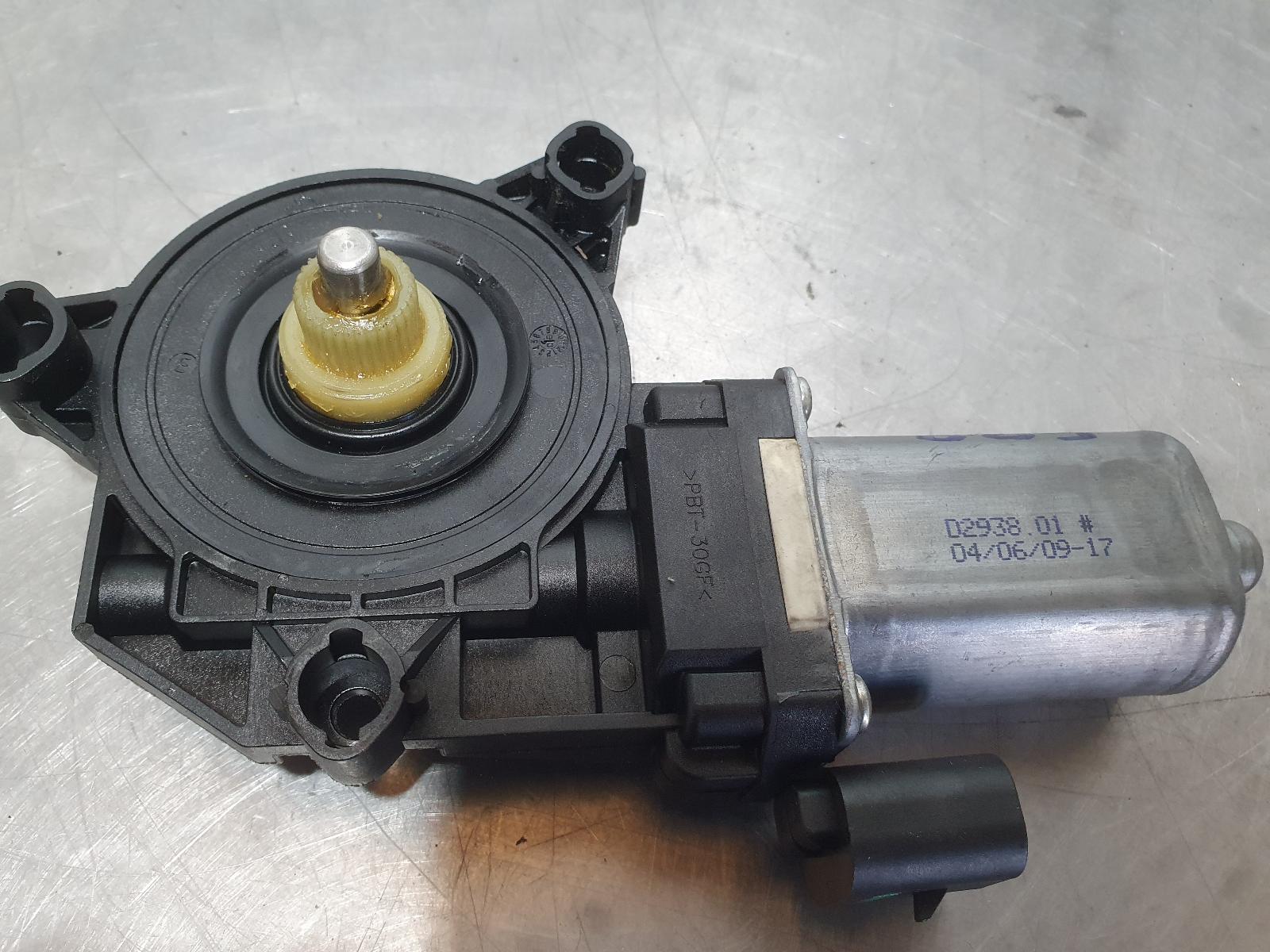 2010 Alfa Romeo 159 Left Rear Wnd Reg/Motor View Auto part Left Rear Wnd Reg/Motor Alfa Romeo 159 2010